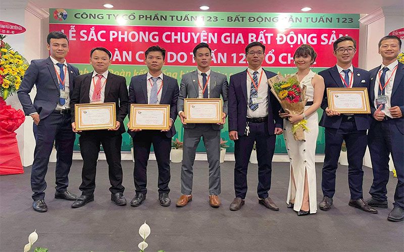 Dự Báo Của Hiệp Hội Bất Động Sản Việt Nam (Vnrea), Trong Năm 2021