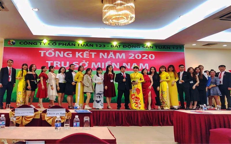 Tập Đoàn Tuấn 123 Tuyển Dụng Thư Ký Cấp Cao Làm Việc Tại Hồ Chí Minh