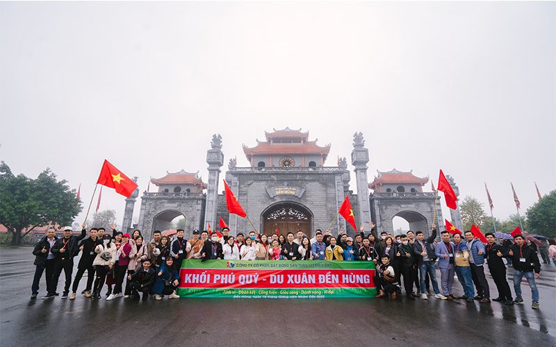 Tập Đoàn Tuấn 123 Tuyển Gấp Nhân Viên Bán Nhà Thổ Cư Quận 9
